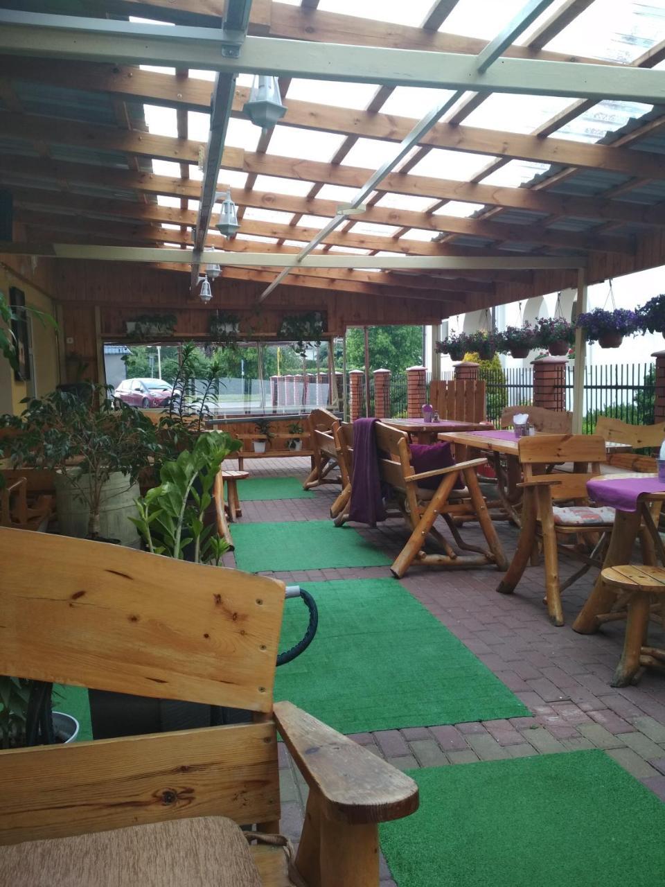 Pensjonat i Restauracja U Zdzicha Rowy  Zewnętrze zdjęcie