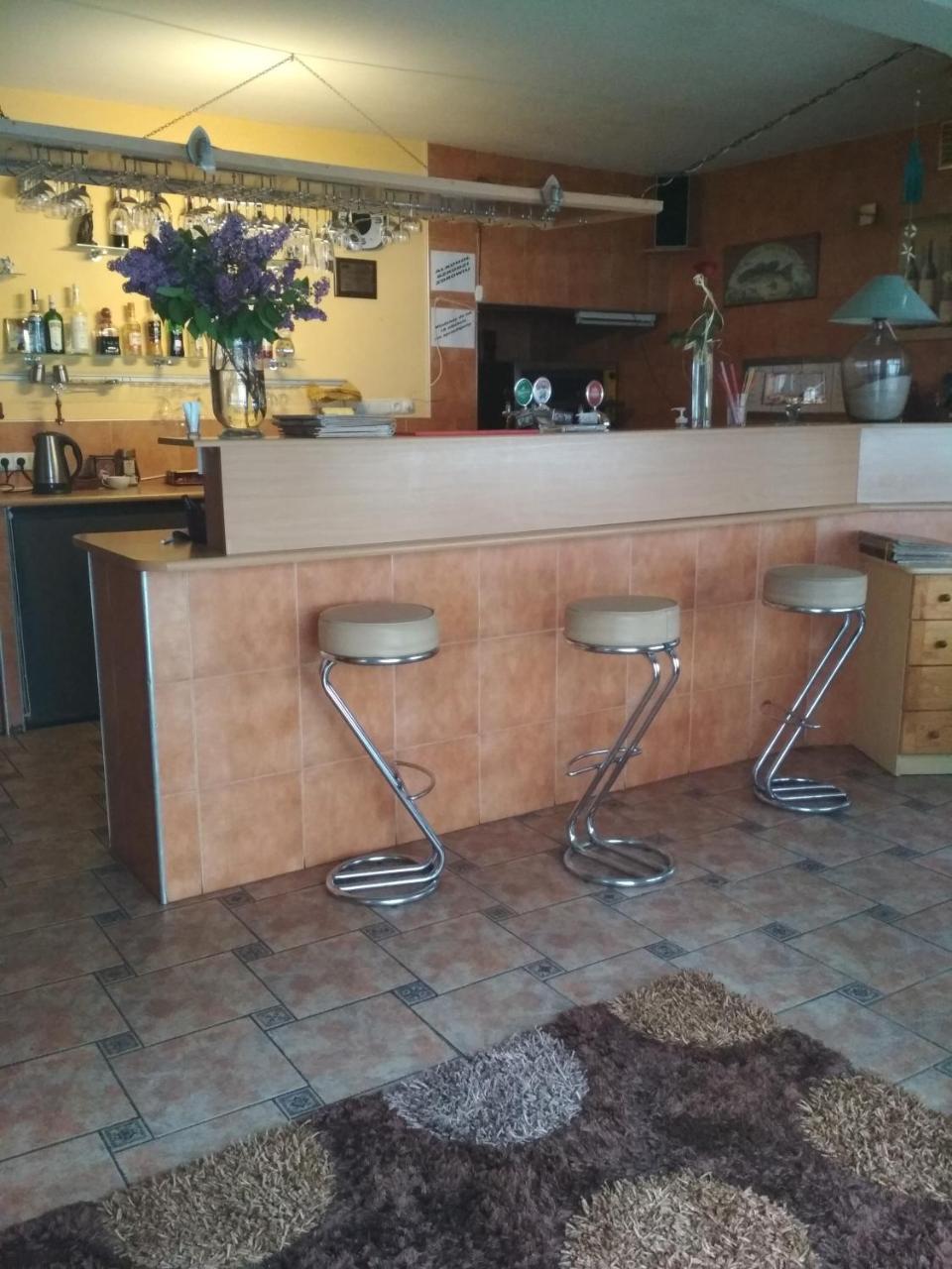 Pensjonat i Restauracja U Zdzicha Rowy  Zewnętrze zdjęcie